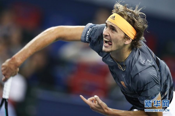 本就自带足 本就自带足