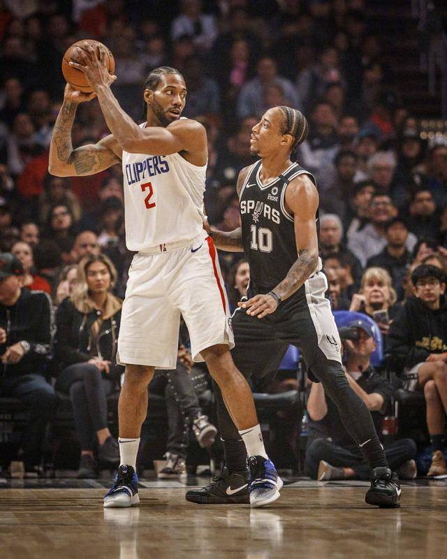 红牛车队工 红牛车队工