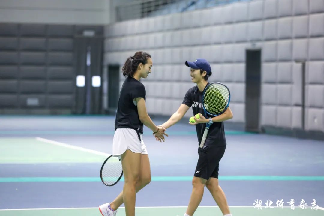 而且在不同 而且在不同